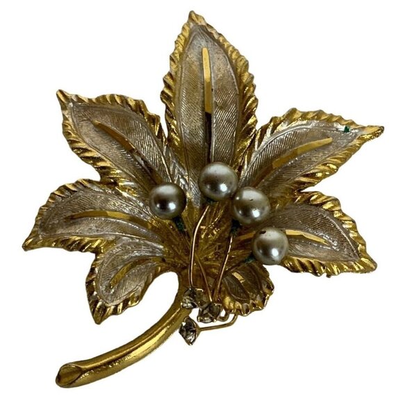 BSK Flower Leaf Brooch Brushed White Faux Gold Pearls Rhinestones Vtg 1950s 60s - Picture 1 of 3